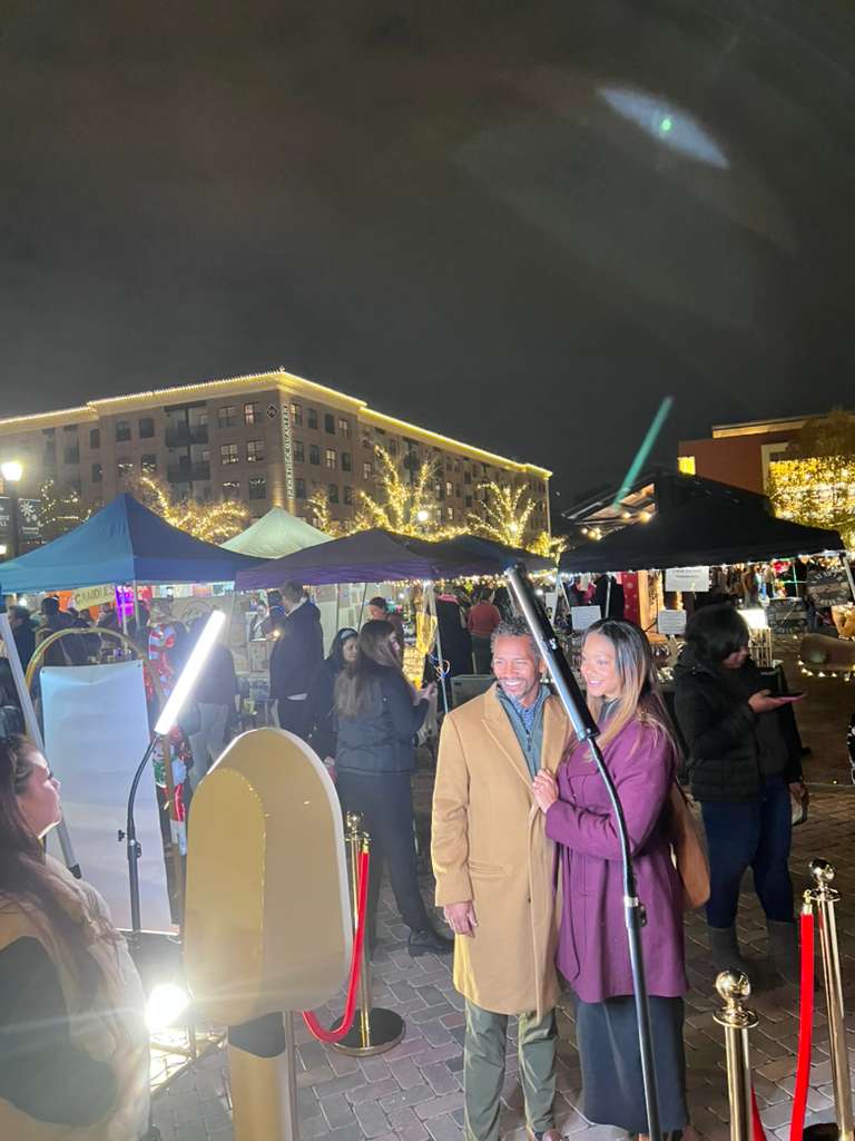 Photo booth lighting detail